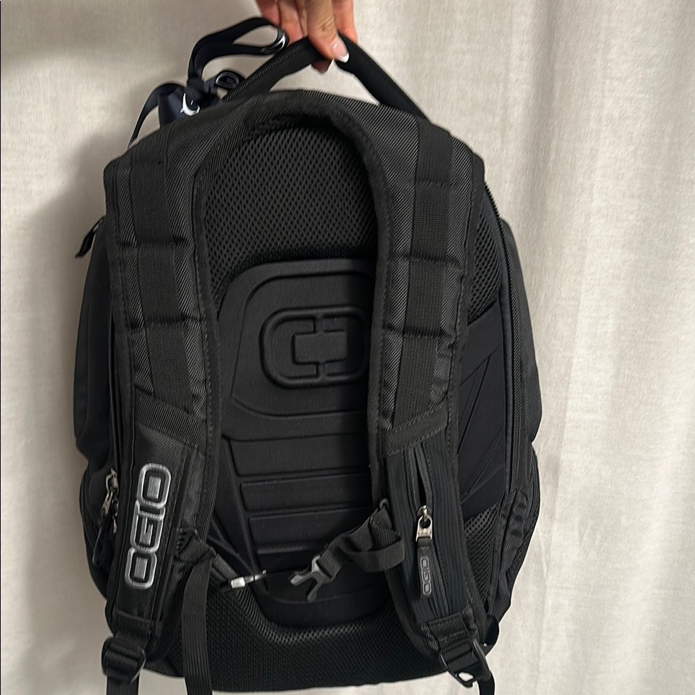 Gulfstream branded OGIO Black Stratagem Backpack - Picture 7 of 10